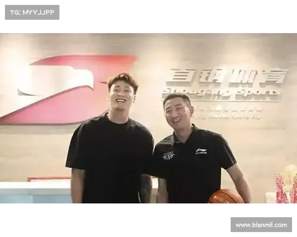 张云松:内外援选拔正在进行 球队大框架已初步完成 张云松:内外援选拔正在进行 球队大框架已初步完成